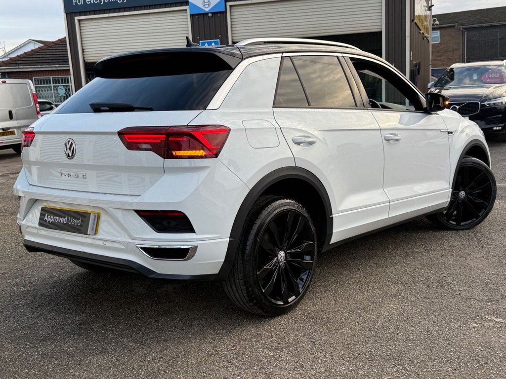 Used Volkswagen T-Roc 2019 for sale - 76840876: Photo 10