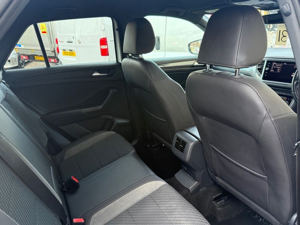 Used Volkswagen T-Roc 2019 for sale - 76840876: Photo 18