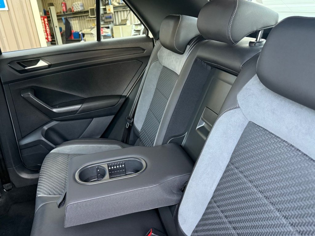 Used Volkswagen T-Roc 2019 for sale - 76840876: Photo 21