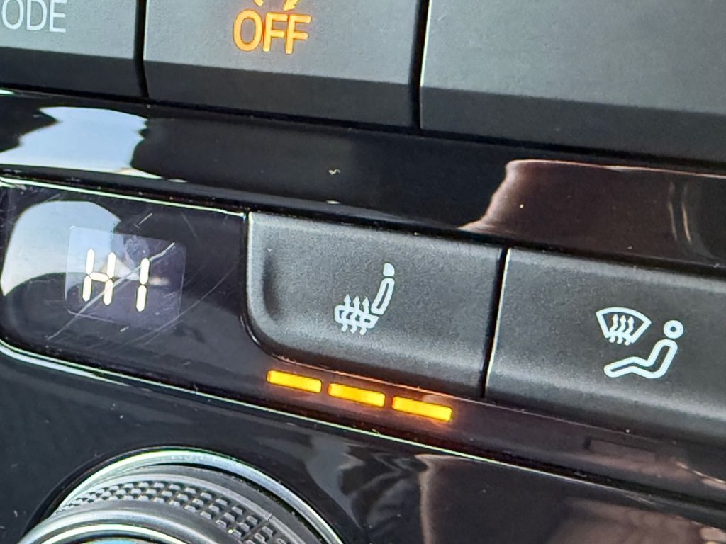 Used Volkswagen T-Roc 2019 for sale - 76840876: Photo 31