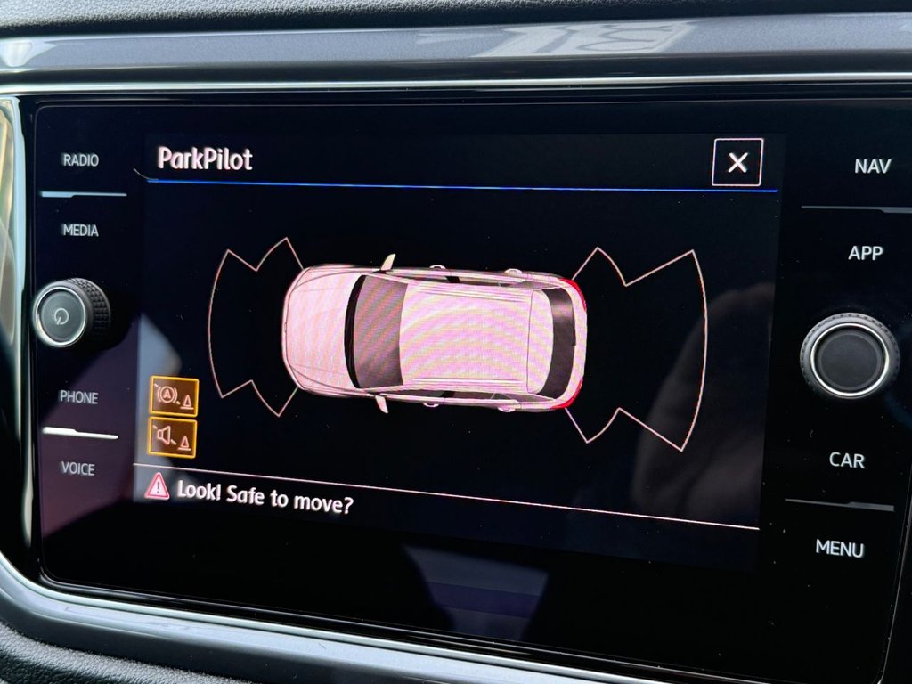 Used Volkswagen T-Roc 2019 for sale - 76840876: Photo 37