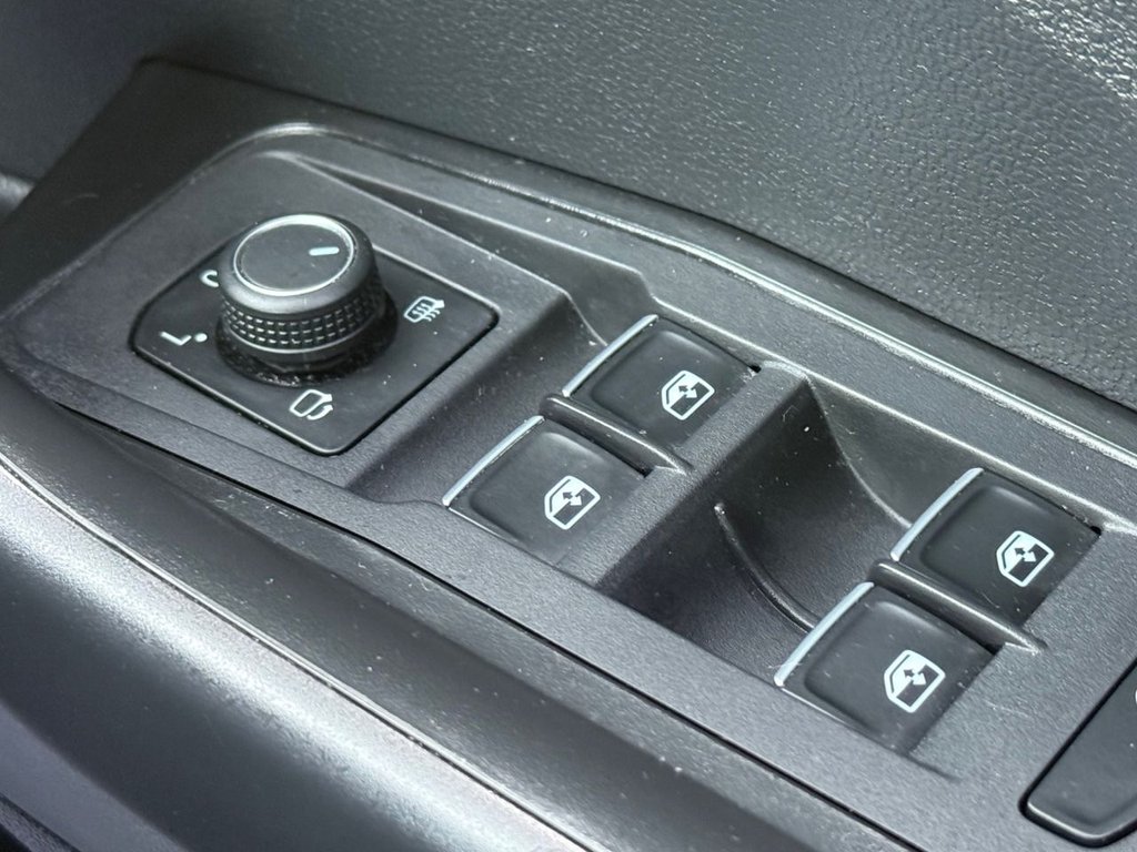 Used Volkswagen T-Roc 2019 for sale - 76840876: Photo 45