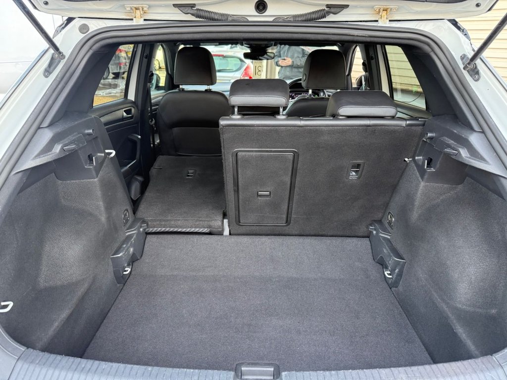 Used Volkswagen T-Roc 2019 for sale - 76840876: Photo 47