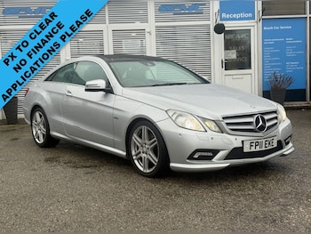 Used Mercedes-Benz E Class 2011 for sale - 77341519: Photo
