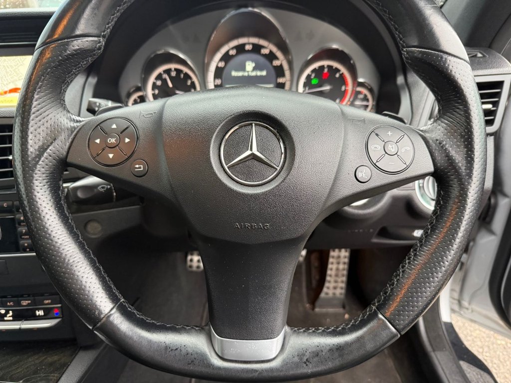 Used Mercedes-Benz E Class 2011 for sale - 77341519: Photo 37