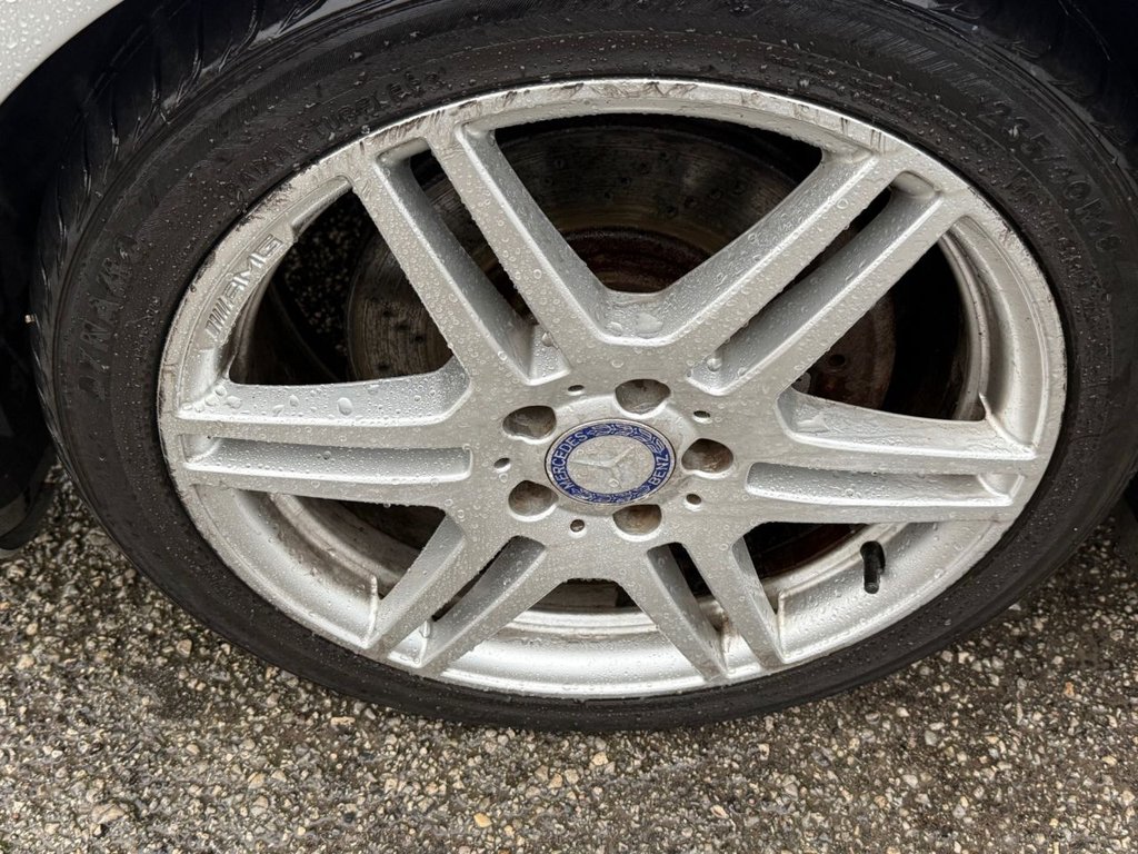 Used Mercedes-Benz E Class 2011 for sale - 77341519: Photo 48