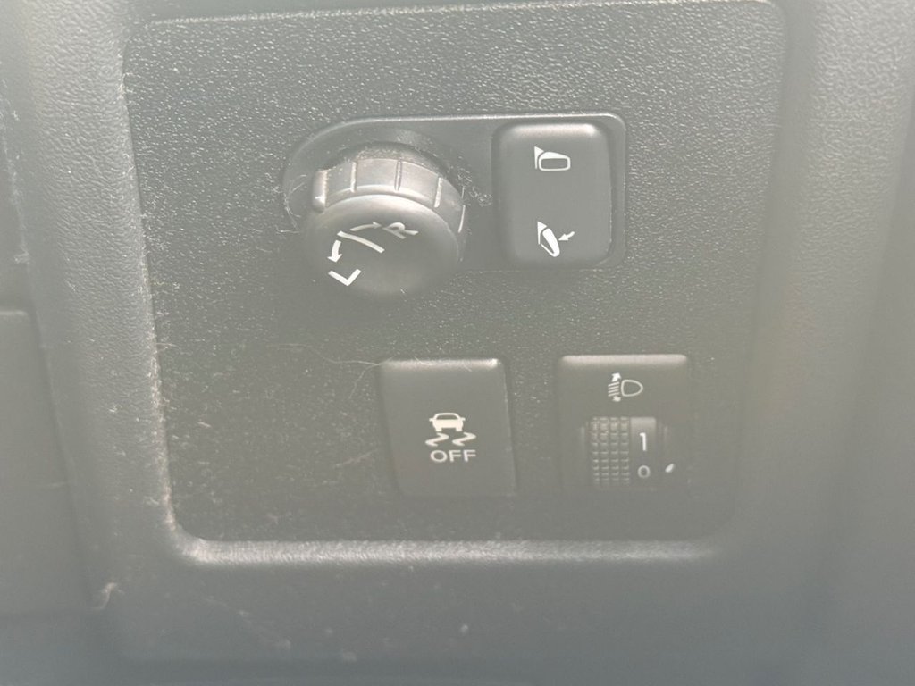 Used Nissan Qashqai 2010 for sale - 77849433: Photo 37