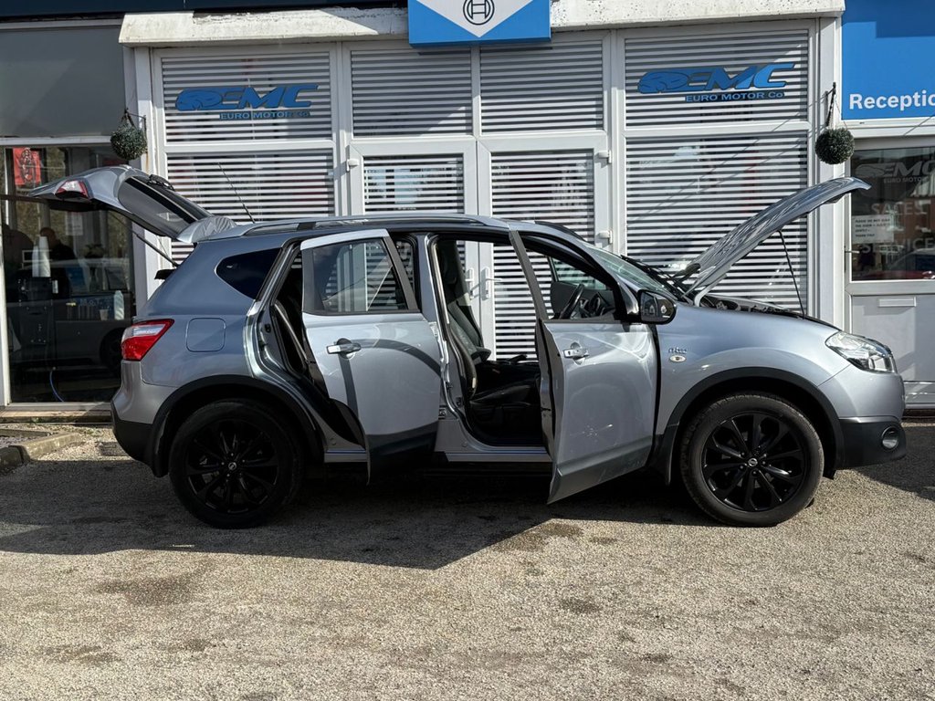 Used Nissan Qashqai 2010 for sale - 77849433: Photo 6