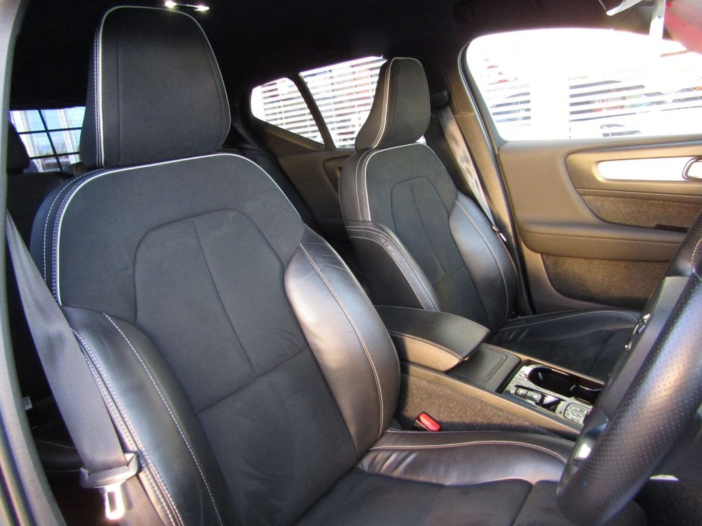 Used Volvo XC40 2021 for sale - 76582580: Photo 11