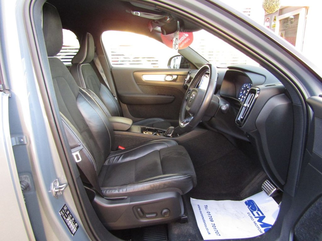 Used Volvo XC40 2021 for sale - 76582580: Photo 12