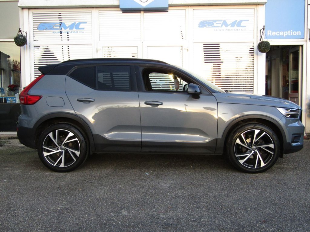 Used Volvo XC40 2021 for sale - 76582580: Photo 2