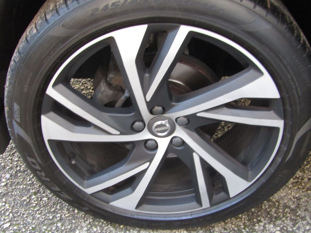 Used Volvo XC40 2021 for sale - 76582580: Photo 37