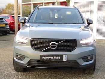 Used Volvo XC40 2021 for sale - 76582580: Photo