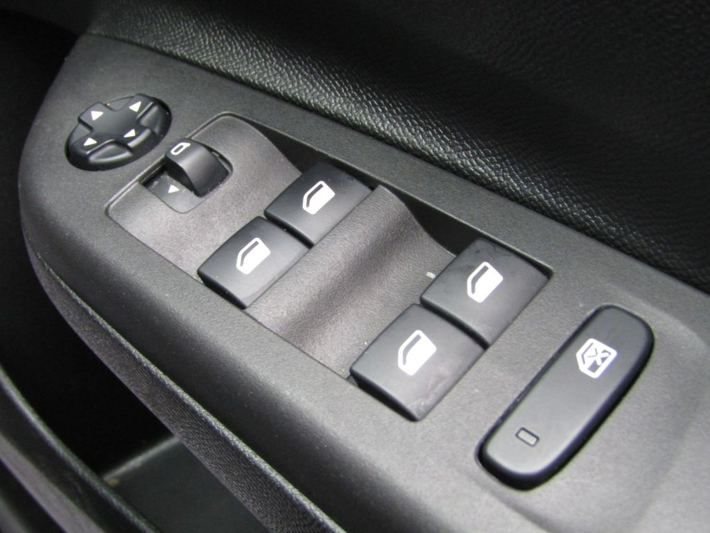 Used Vauxhall Corsa 2021 for sale - 76558602: Photo 44