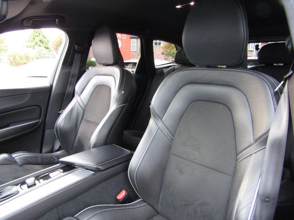 Used Volvo XC60 2018 for sale - 76356385: Photo 24