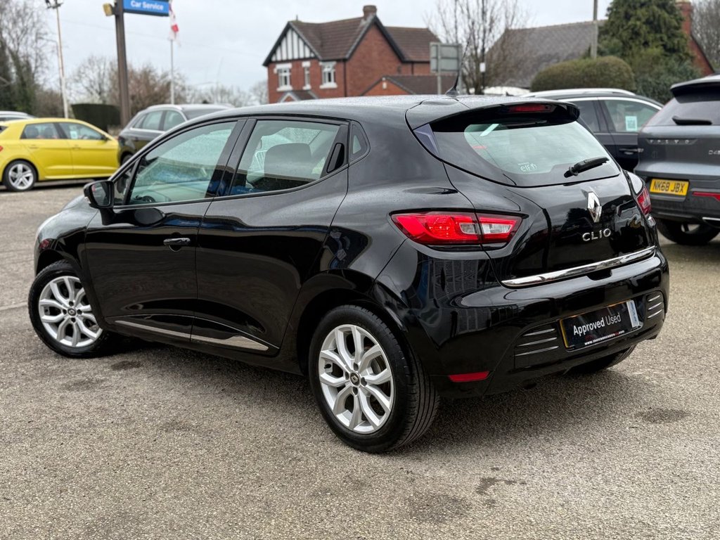 Used Renault Clio 2018 for sale - 77849848: Photo 10