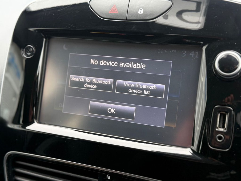 Used Renault Clio 2018 for sale - 77849848: Photo 32