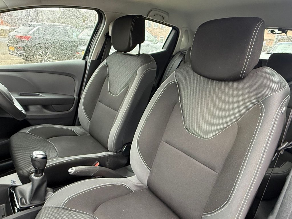 Used Renault Clio 2018 for sale - 77849848: Photo 33