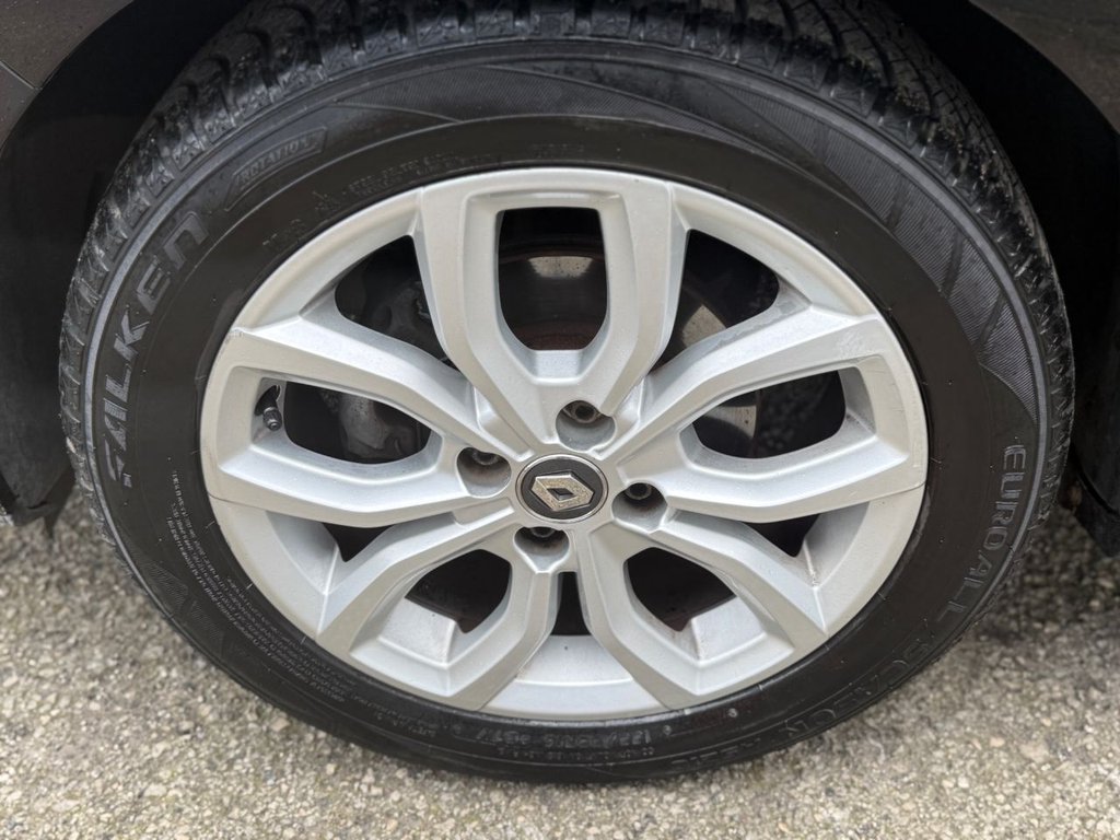 Used Renault Clio 2018 for sale - 77849848: Photo 46