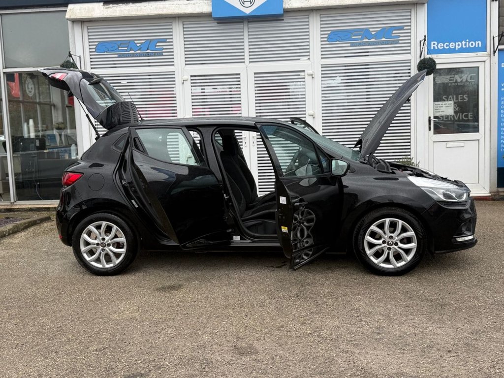 Used Renault Clio 2018 for sale - 77849848: Photo 6