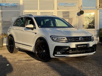 2019 (19) - 2.0 TDi 150 R-Line 5dr DSG