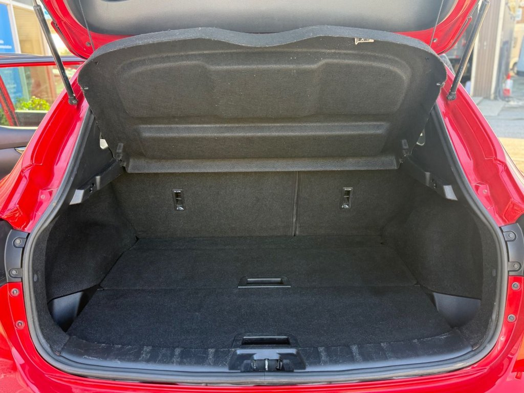 Used Nissan Qashqai 2016 for sale - 78110220: Photo 32