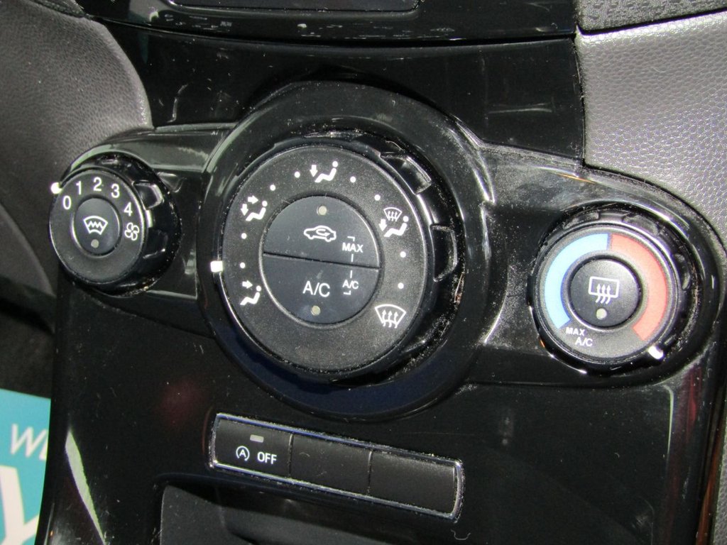 Used Ford Fiesta 2015 for sale - 76509776: Photo 26