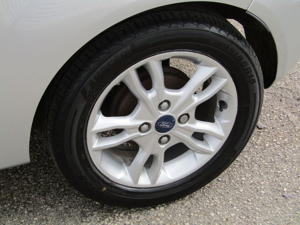 Used Ford Fiesta 2015 for sale - 76509776: Photo 42