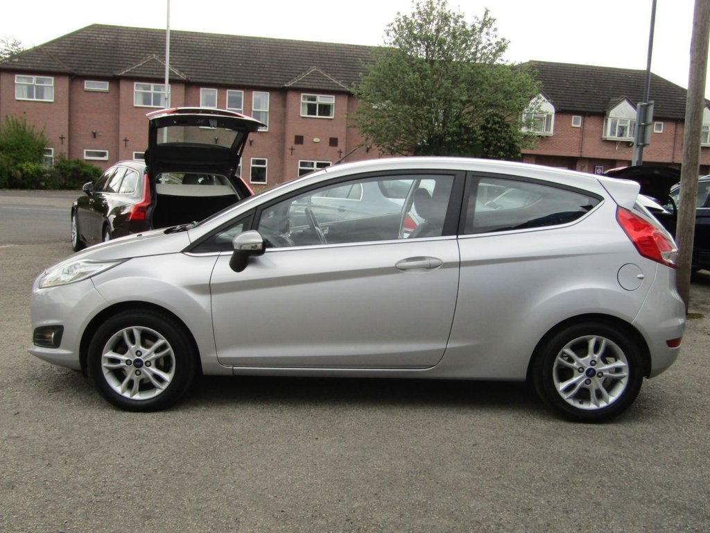 Used Ford Fiesta 2015 for sale - 76509776: Photo 5