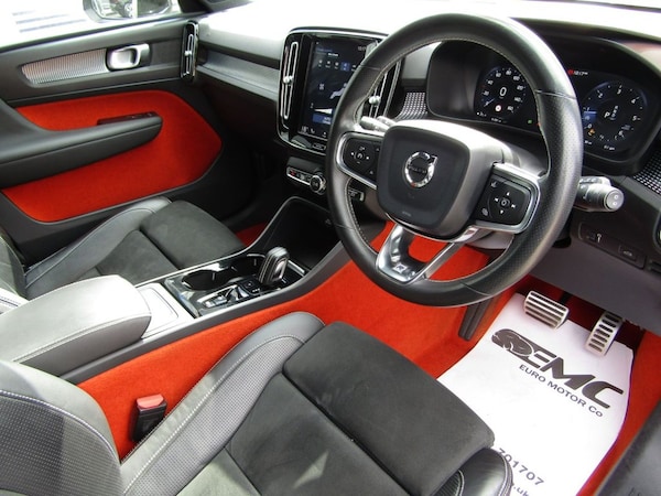 Used Volvo XC40 2018 for sale - 74649687: Photo 17