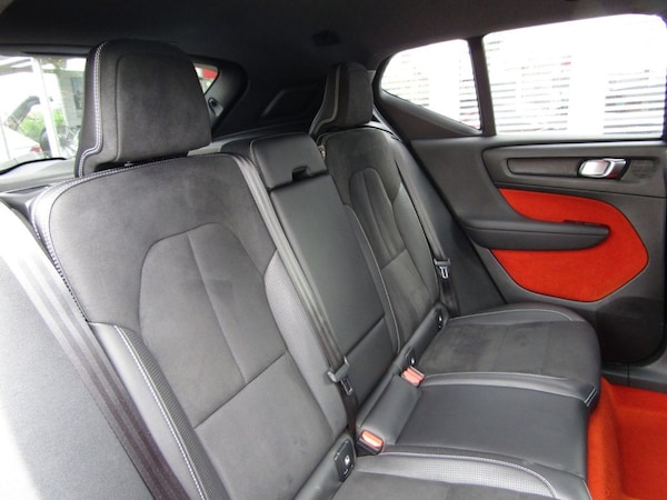 Used Volvo XC40 2018 for sale - 74649687: Photo 20
