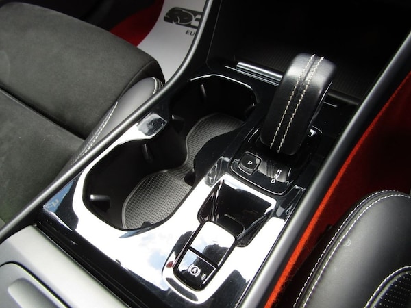Used Volvo XC40 2018 for sale - 74649687: Photo 31