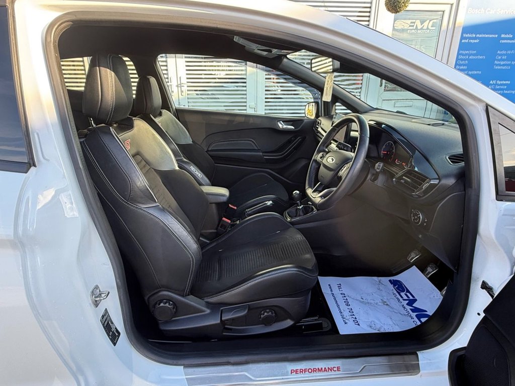 Used Ford Fiesta 2018 for sale - 76654614: Photo 11