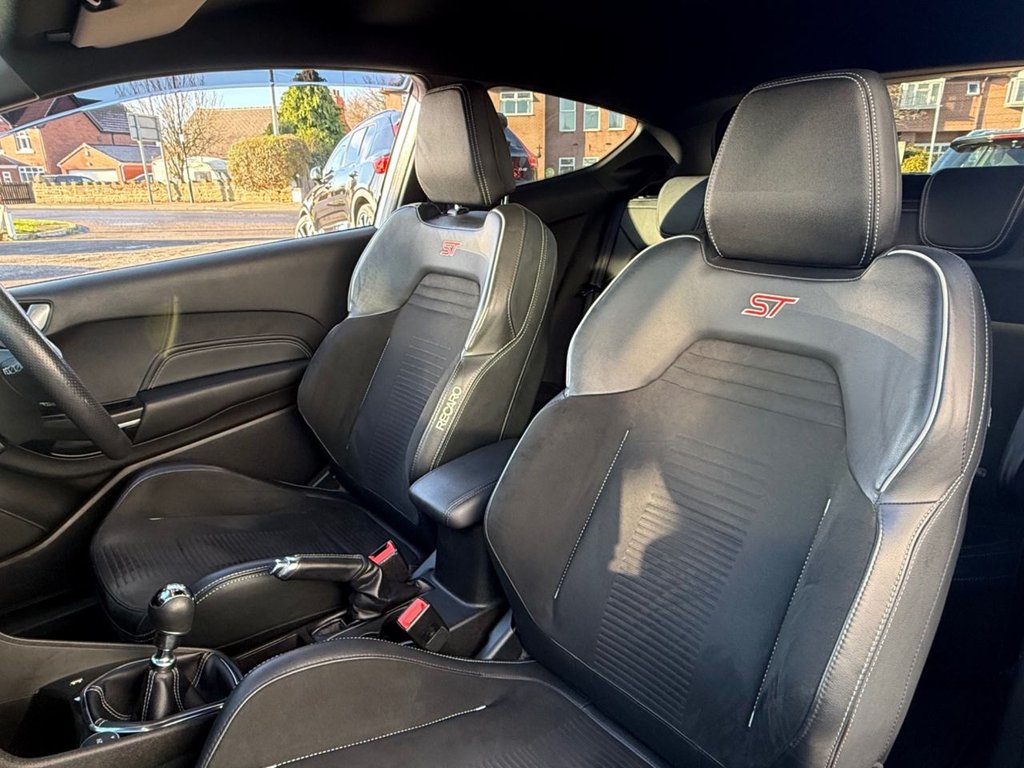 Used Ford Fiesta 2018 for sale - 76654614: Photo 23