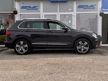 Used Volkswagen Tiguan 2019 for sale - 78833117: Photo