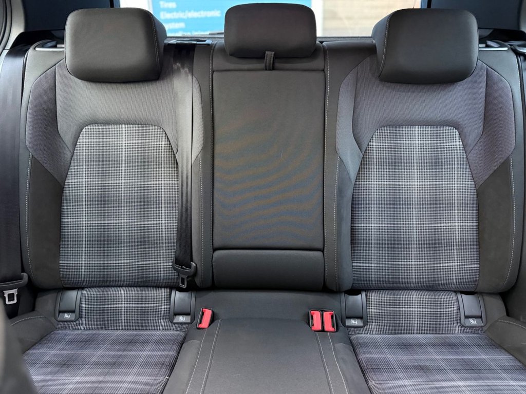 Used Volkswagen Golf 2023 for sale - 77820587: Photo 18