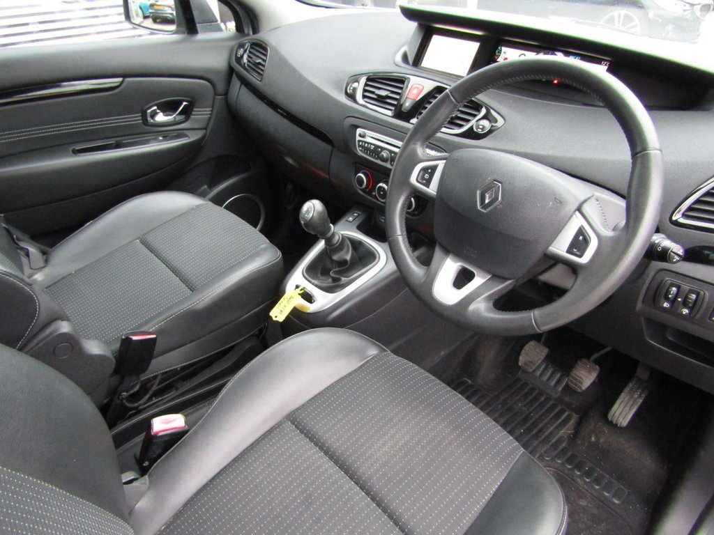 Used Renault Scenic 2011 for sale - 76333434: Photo 13