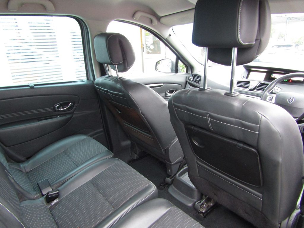 Used Renault Scenic 2011 for sale - 76333434: Photo 16