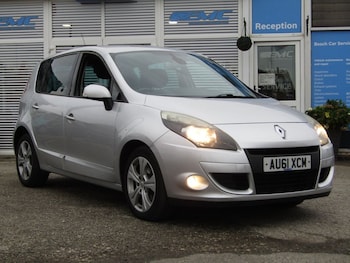 2011 (61) - 1.5 dCi 110 Dynamique TomTom 5dr