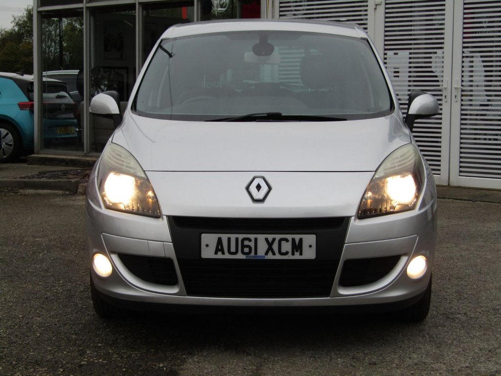 Used Renault Scenic 2011 for sale - 76333434: Photo 3