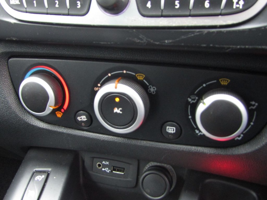 Used Renault Scenic 2011 for sale - 76333434: Photo 31