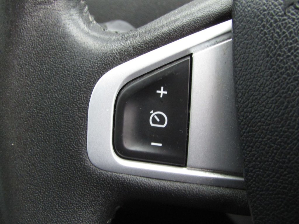 Used Renault Scenic 2011 for sale - 76333434: Photo 36