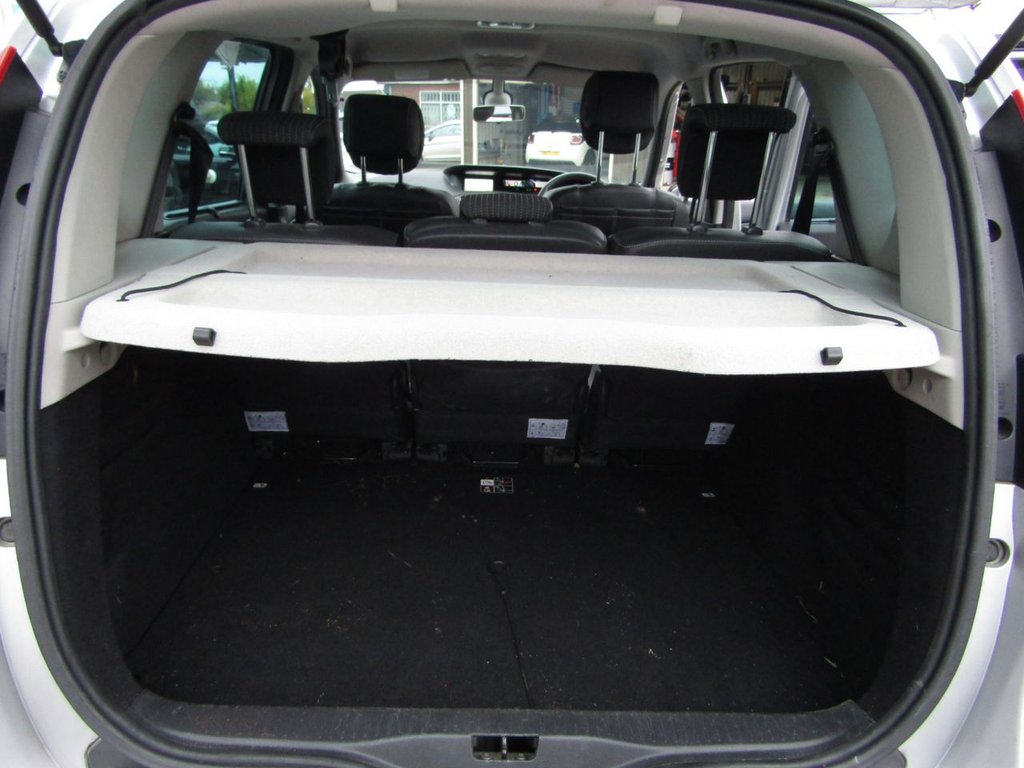 Used Renault Scenic 2011 for sale - 76333434: Photo 42