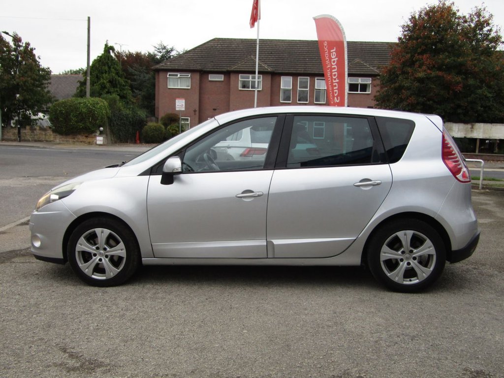 Used Renault Scenic 2011 for sale - 76333434: Photo 5