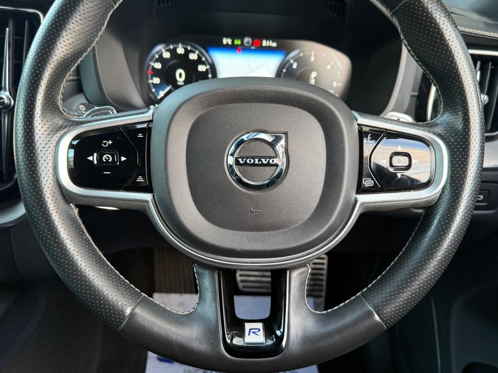 Used Volvo XC60 2019 for sale - 76642158: Photo 30