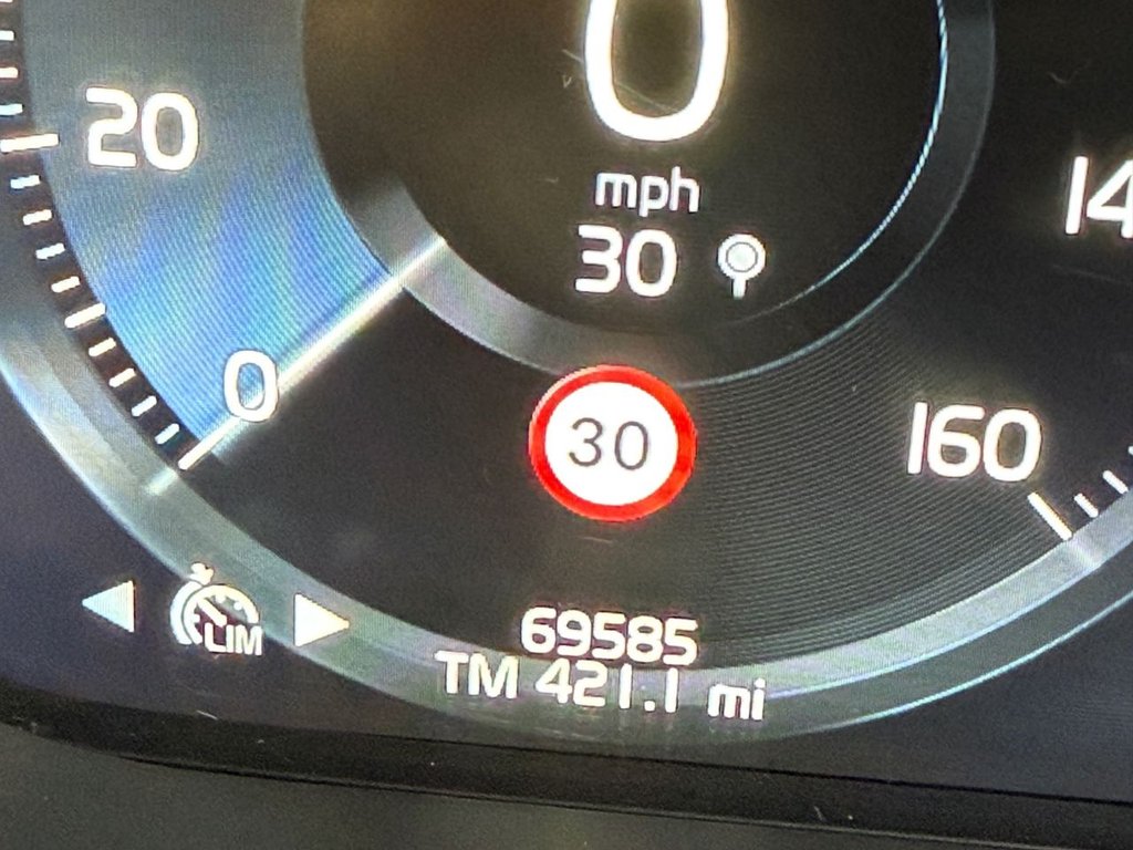 Used Volvo XC60 2019 for sale - 76642158: Photo 39