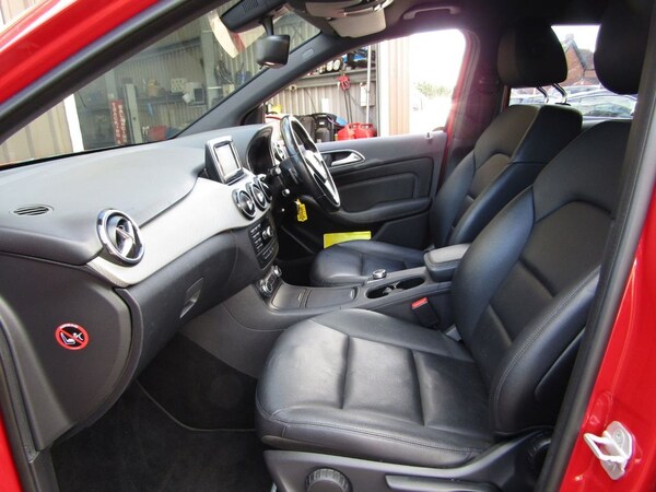 Used Mercedes-Benz B Class 2014 for sale - 76303744: Photo 22