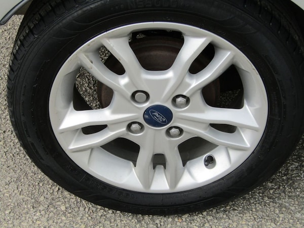 Used Ford Fiesta 2015 for sale - 75347099: Photo 40