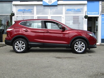 Used Nissan Qashqai 2016 for sale - 76973392: Photo