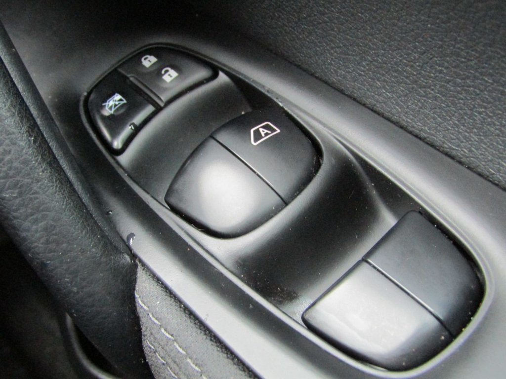 Used Nissan Qashqai 2016 for sale - 76973392: Photo 37